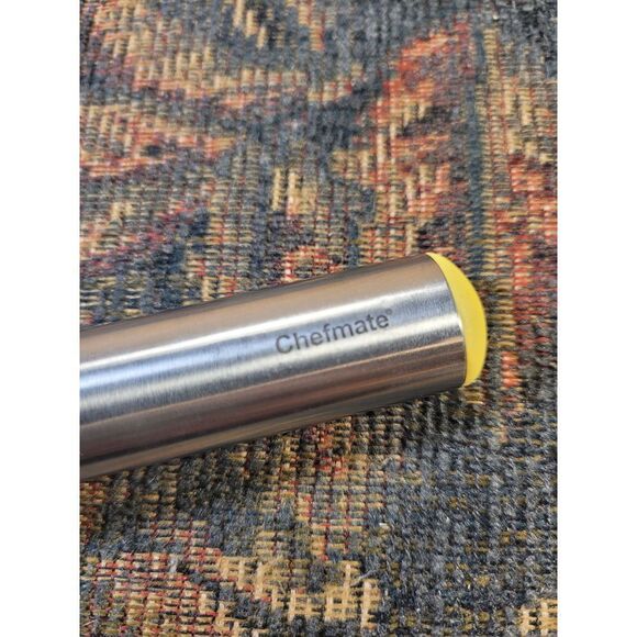 Chefmate Pineapple Cutter/Corer/Peeler/Slicing Tool with Cover - Picture 4 of 7